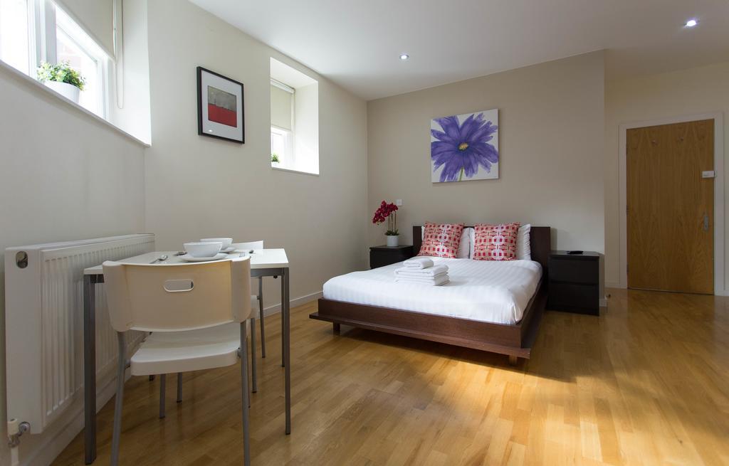 לונדון St James House Serviced Apartments By Concept Apartments מראה חיצוני תמונה